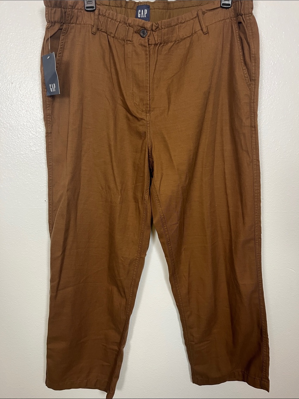 GAP Wide-Leg Pants in Burnt Brown